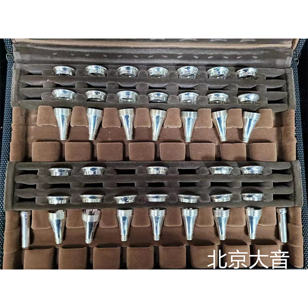 奥地利 W.H.F 分体圆号嘴